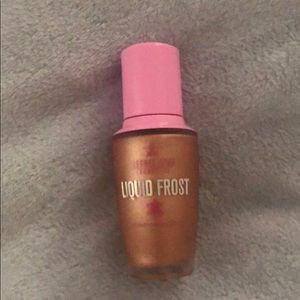 Jeffree Star Liquid highlighter